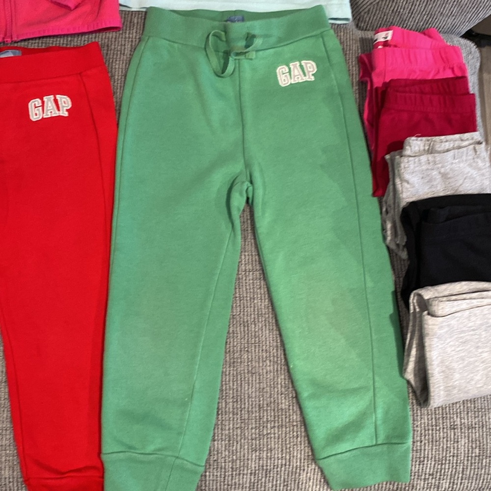 Clothes Bundle ♥️ - Picture 4 of 10